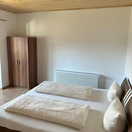 بيت ضيافة Haus Kaernten