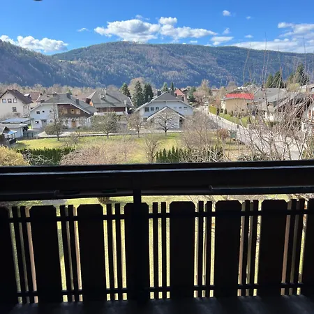 بيت ضيافة Haus Kaernten دوبرياخ