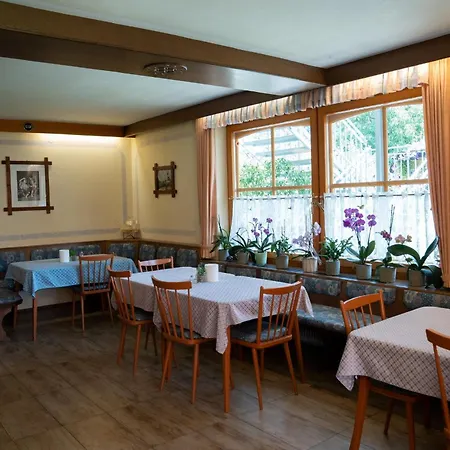 بيت ضيافة Haus Kaernten 3*