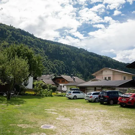 Haus Kaernten بيت ضيافة دوبرياخ