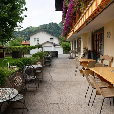 Haus Kaernten 3* دوبرياخ