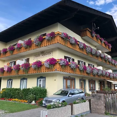 Haus Kaernten بيت ضيافة