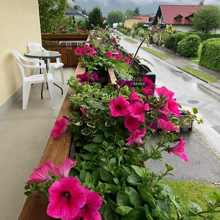 Haus Kaernten Affittacamere Döbriach