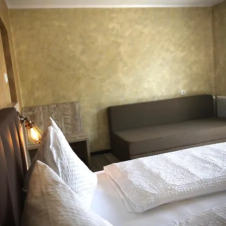 بيت ضيافة Haus Kaernten 2*