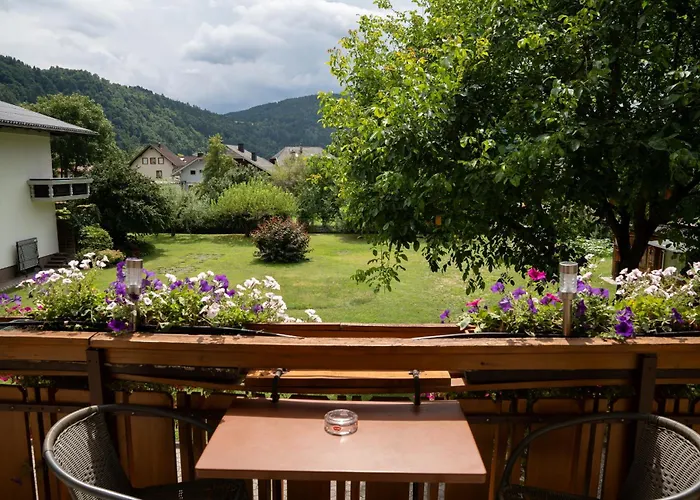 Haus Kaernten Pensjonat Döbriach